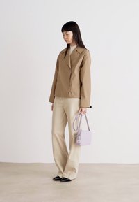 BOSS LIRIEL CROSSBODY - Axelremsväska - light pastel purple