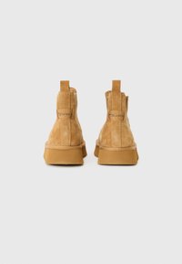 Tamaris Bottines - camel