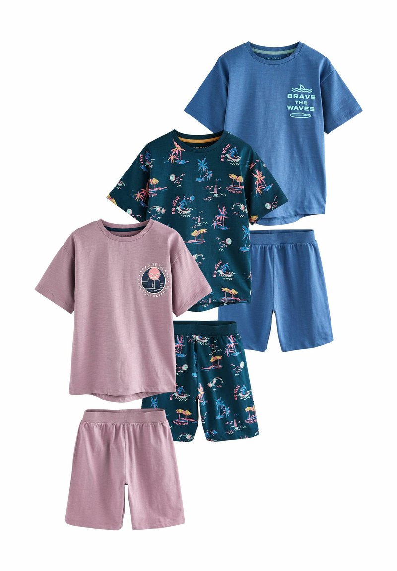 Set de pijamale pentru copii: două tricouri, unul albastru și unul roz, și două perechi de pantaloni scurți, unul simplu albastru și unul cu motive tropicale.