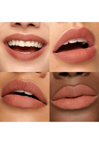 KIKO Milano POWDERY LIP SET - Lip palette - -