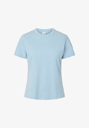 Lys blå T-skjorte med rund hals og korte ermer, rett kant, laget av glatt stoff, vist på hvit bakgrunn.