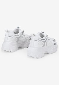 Bosanova Zapatillas - blanco