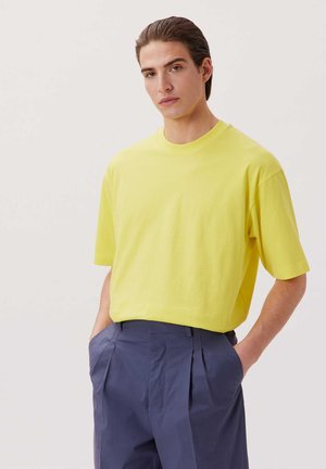 T-shirt basic - yellow