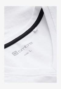 Δεν επιλέχθηκε, white