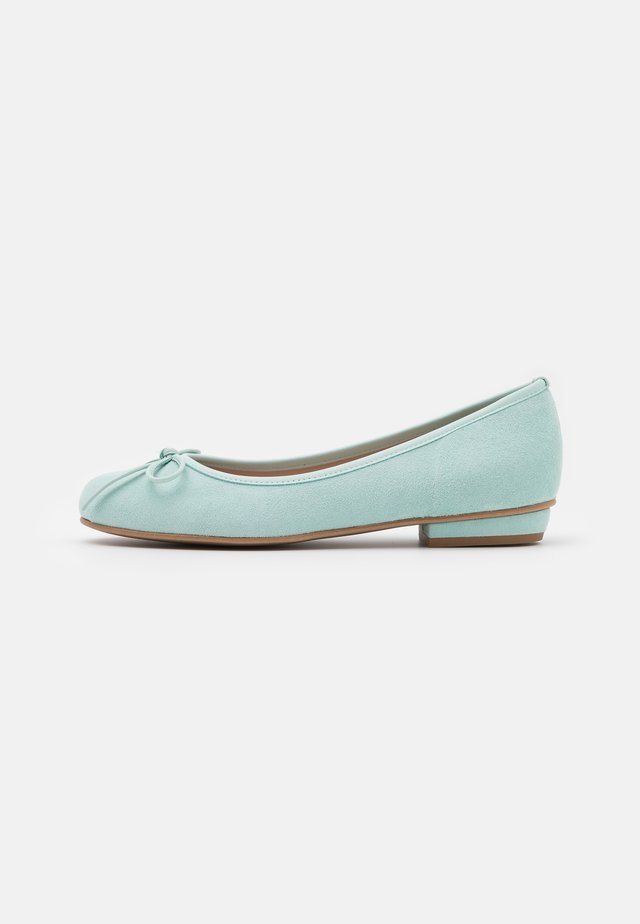 CARLA - Ballerina's - yucca