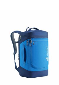 Mochila azul con un diseño robusto, múltiples bolsillos con cremallera, correas de hombro acolchadas y un panel trasero de malla para ventilación.