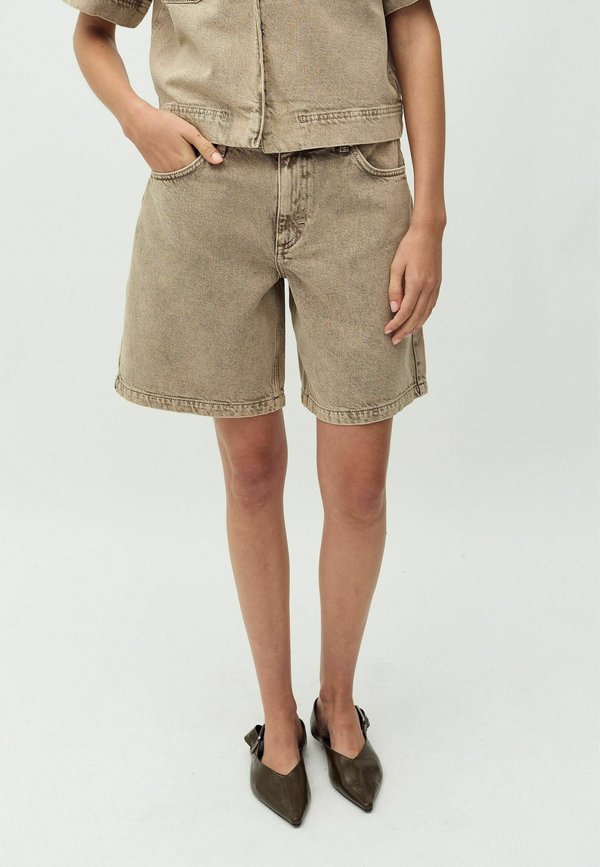 SANIRA-M - Jeans Shorts - beige washed denim