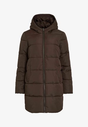 Chaqueta acolchada marrón con capucha, diseño acolchado vertical, cierre frontal con cremallera y bolsillos laterales. Textura suave y largo medio.