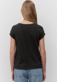 Marc O'Polo DENIM SHORT SLEEVE V NECK - T-Shirt basic - black/schwarz ...