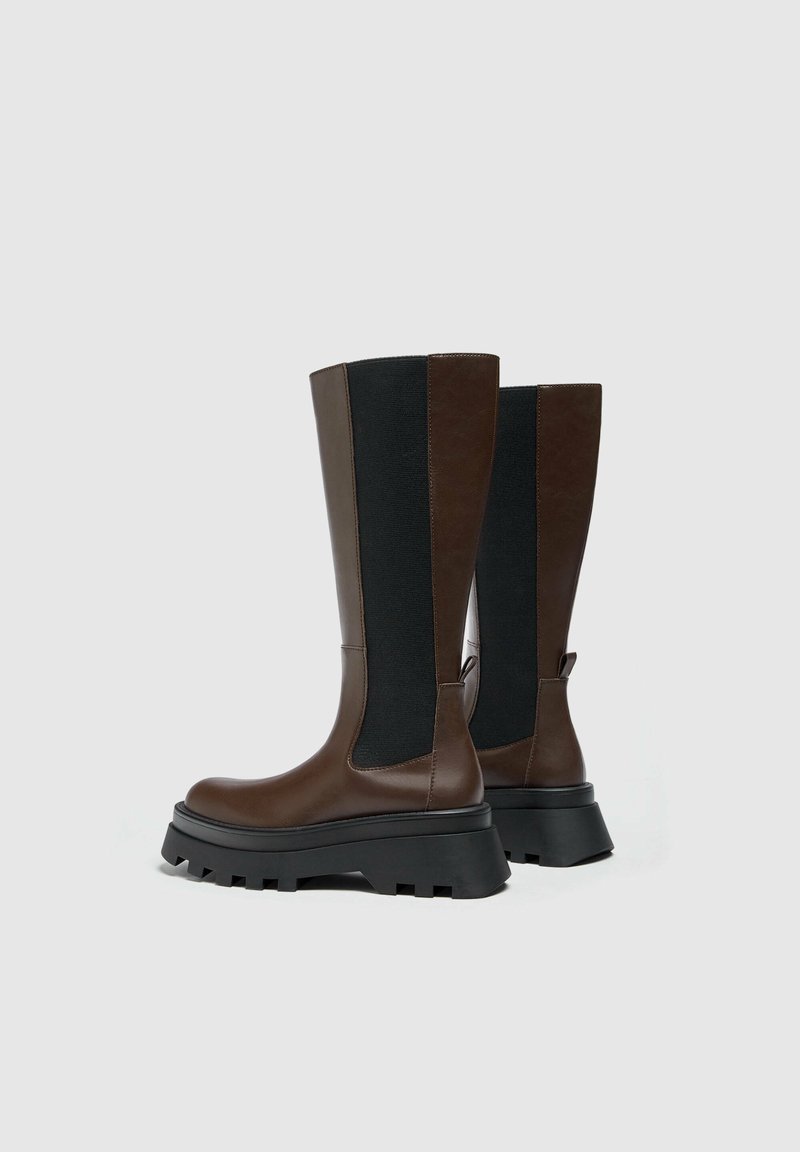 Damen Klassische Stiefel | PULL&BEAR Plateaustiefel brown/braun - PD30801 Damen Klassische Stiefel | PULL&BEAR Plateaustiefel brown/braun - PD30801