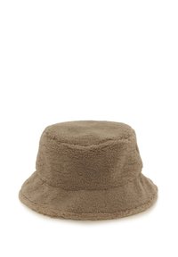 Bren putni klobuk iz flisa z mehko teksturo, okroglo krono in širokim robom. Vidni so šivi ob robovih.