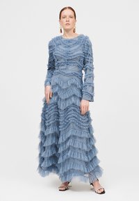 Maryisa RUFFLE MODEST - Společenské šaty - powder blue