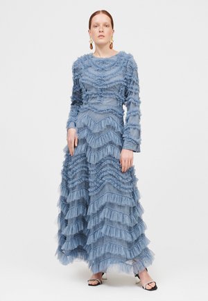 Maryisa RUFFLE MODEST - Iltapuku - powder blue