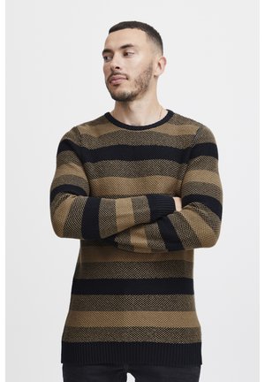 PULLOVER - Stickad tröja - black