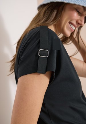 Cecil, SHORT-SLEEVE SHIRT WITH BUCKLE DETAIL - T-shirt print - palm breeze green