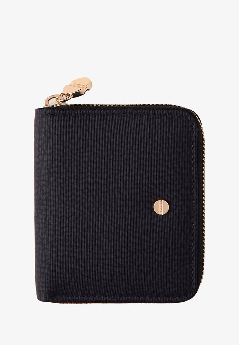 Portafoglio nero con zip realizzato in materiale sintetico testurizzato, con un accento in metallo dorato e una finitura liscia. Design compatto con bordi arrotondati.