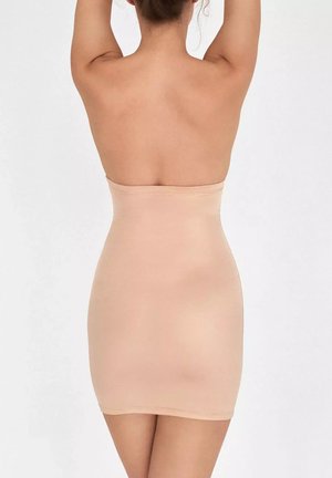 Poupée Marilyn PERFECT FIGURE 09 beżowy