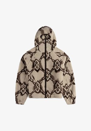 Fleece-Jacke mit Reißverschluss und Kapuze, mit einem beigefarbenen und braunen geometrischen Muster, weicher Textur und schwarzem Reißverschluss vorne.