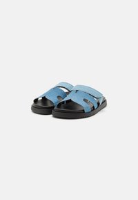 Steve Madden MISSILE - Sandali - blue denim