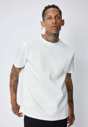 FRILIVIN, T-SHIRT COL ROND ESSENTIEL - T-shirt basique - blanc