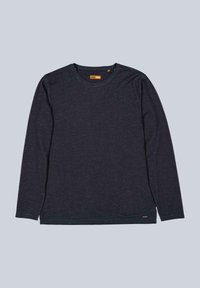 Dunkelblaues Langarmshirt aus softem Stoff, mit Rundhalsausschnitt und subtiler Textur. Hat ein kleines oranges Etikett nahe dem Saum.