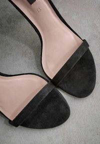 Next LAUREN  REGULAR FIT - Sandaler - black