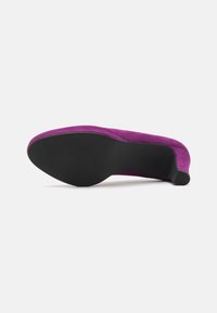 Marco Tozzi Plateaupumps - grape