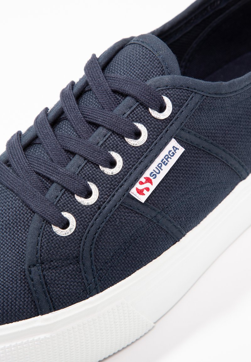 womens supergas