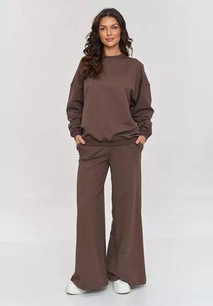 SET - Dres