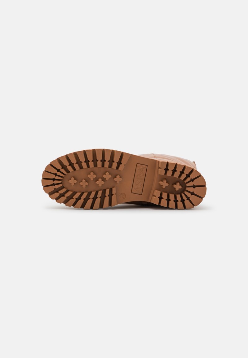 Damen Klassische Stiefel | ASRA KANGA Plateaustiefel tan - HP30582 Damen Klassische Stiefel | ASRA KANGA Plateaustiefel tan - HP30582