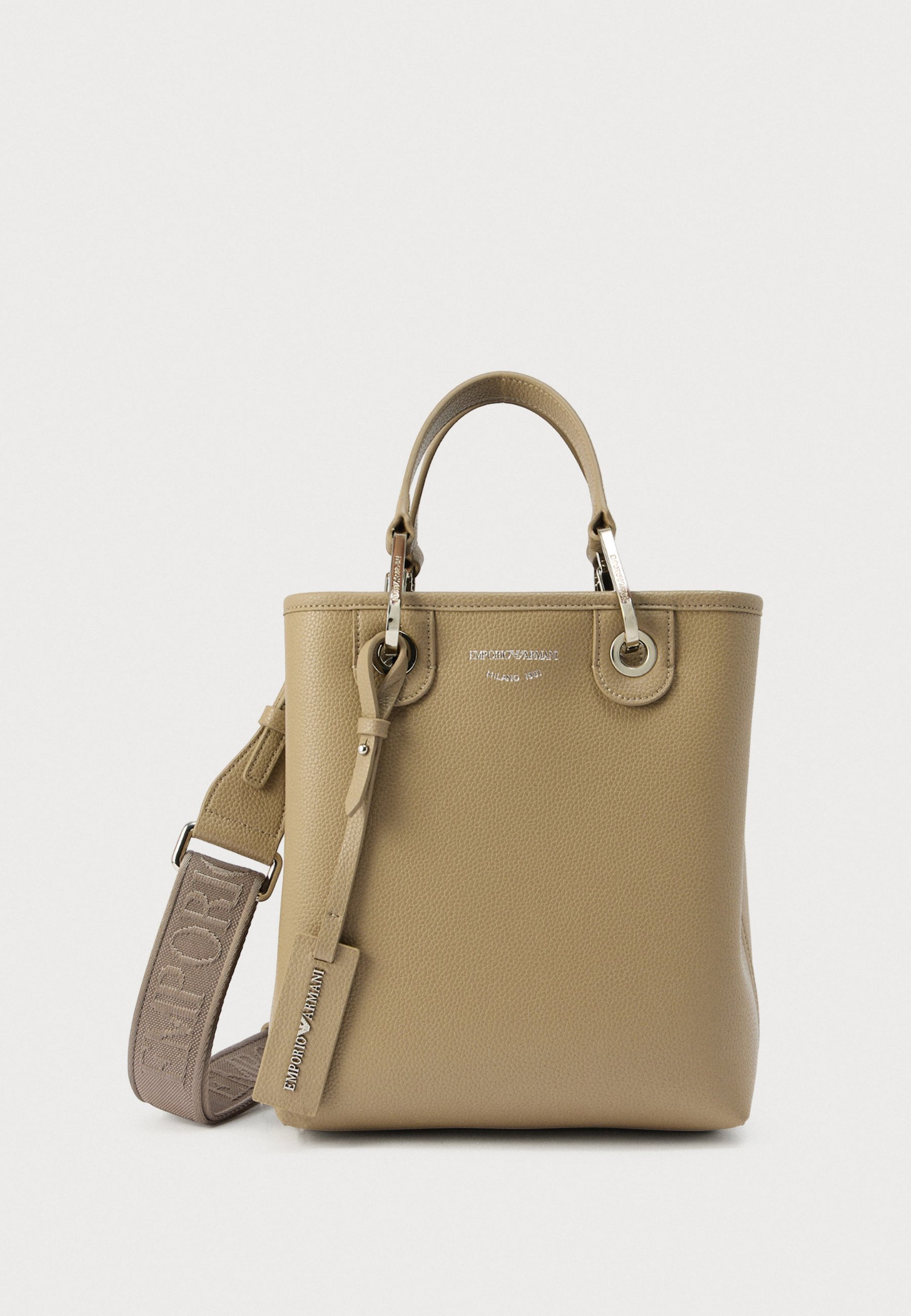 EMPORIO ARMANI バッグ Emporio Armani SHOPPING BAG - Sac à main - creta/moka/beige - ZALANDO