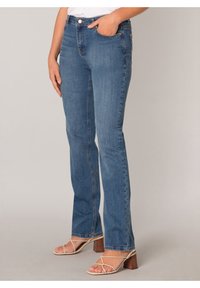 BASE LEVEL ELIF - Straight leg jeans - mid blue