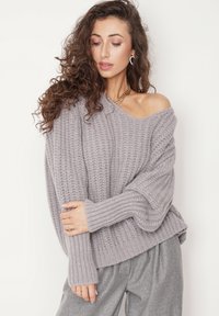 ANGELL - Sweter