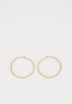 Orecchini a cerchio d'oro con un design intrecciato, caratterizzati da una superficie testurizzata e una chiusura a cerniera per un facile utilizzo.