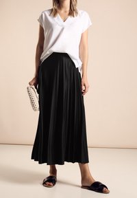 Street One Veckad kjol - black