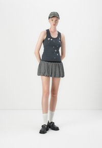 Thumbnail Image 3
