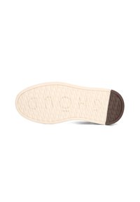 De zool van de schoen heeft een gevelfde crème rubberbasis met een bruine hakaccent. Het gemarkeerde merklogo is afgebeeld op het oppervlak.