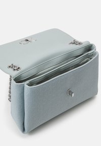 Calvin Klein RE-LOCK  - Borsa a tracolla - pigeon jacquard mono