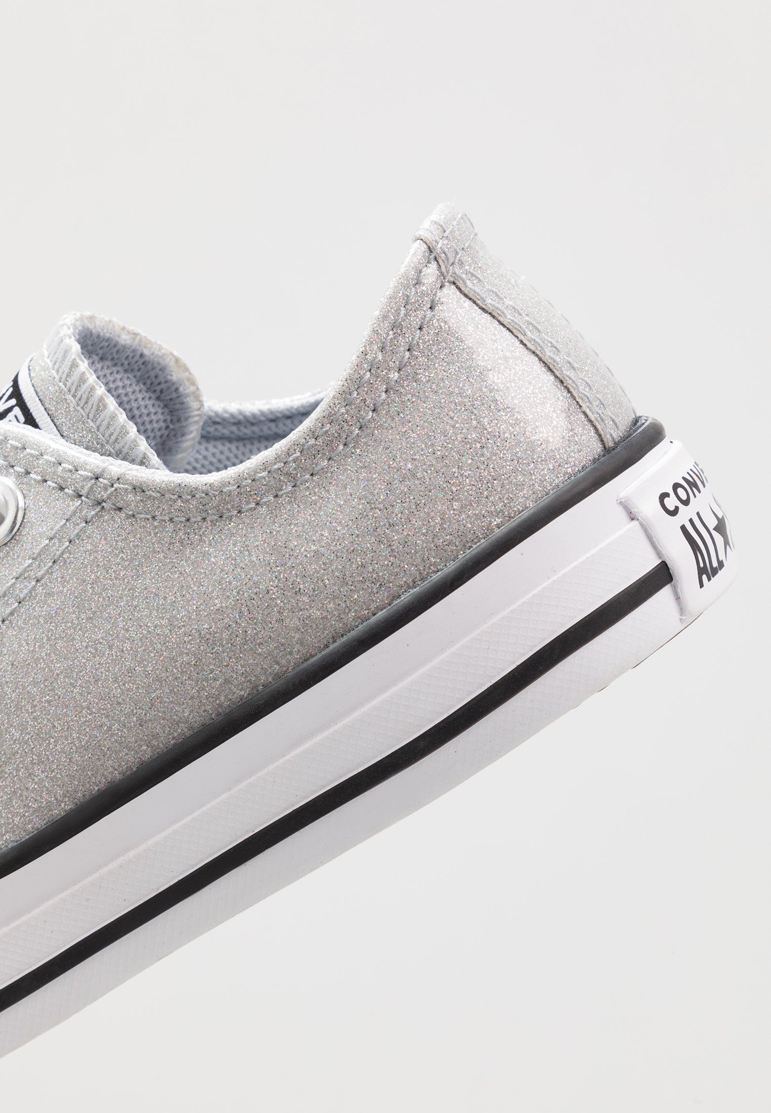 grey sparkle converse