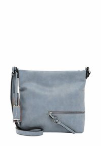 Borsa a tracolla blu in pelle con una texture liscia, tasca frontale con zip e tracolla regolabile. Presenta un etichetta con il marchio e un design minimalista.