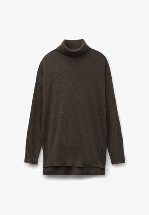 Dunkelbrauner Rollkragenpullover aus weichem, strukturiertem Strick. Mit geripptem Kragen und Saum, lockerem Schnitt und seitlichen Schlitzen am unteren Rand.