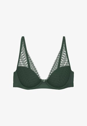 Zielony biustonosz z trójkątnymi miseczkami, wykonany z gładkiego materiału, z koronkowymi bocznymi panelami i małym srebrnym zapięciem na środku przodu.