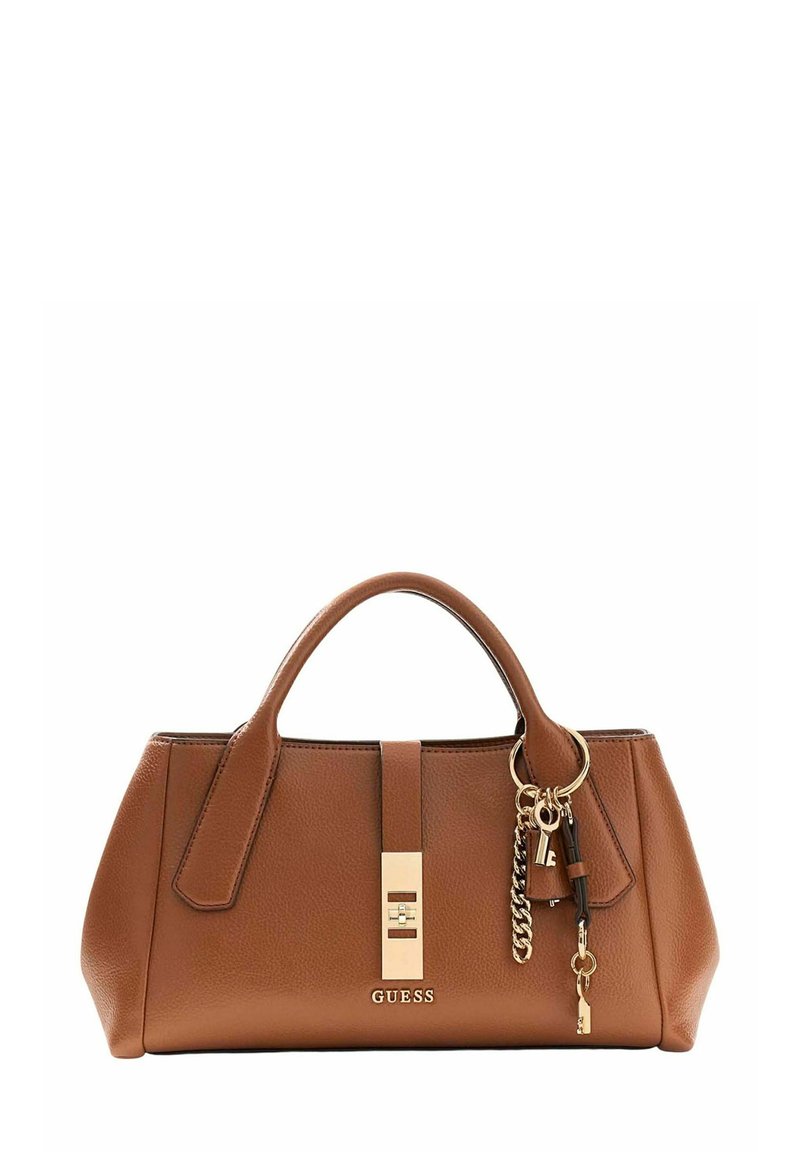 Sac à main en cuir marron à la forme structurée, avec des poignées courtes, des ferrures dorées et des accents de porte-clés. Présente une plaque de logo à l'avant et une finition texturée.