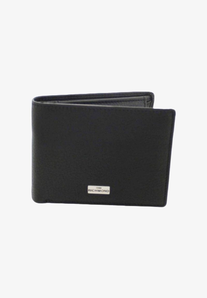 Portafoglio in pelle nera con finitura testurizzata, design a due ante e una placca logo in argento. Dimensioni compatte per una facile portabilità.