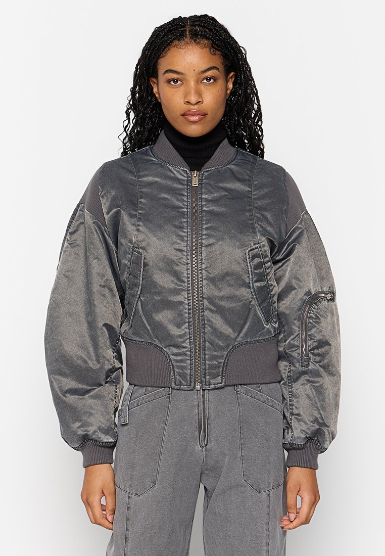 Holzweiler Bomberjacks donkergrijs Holzweiler Bomberjacks donkergrijs