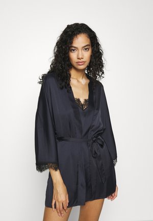 SATIN SECRETS KIMONO - Dressing gown - vollmond