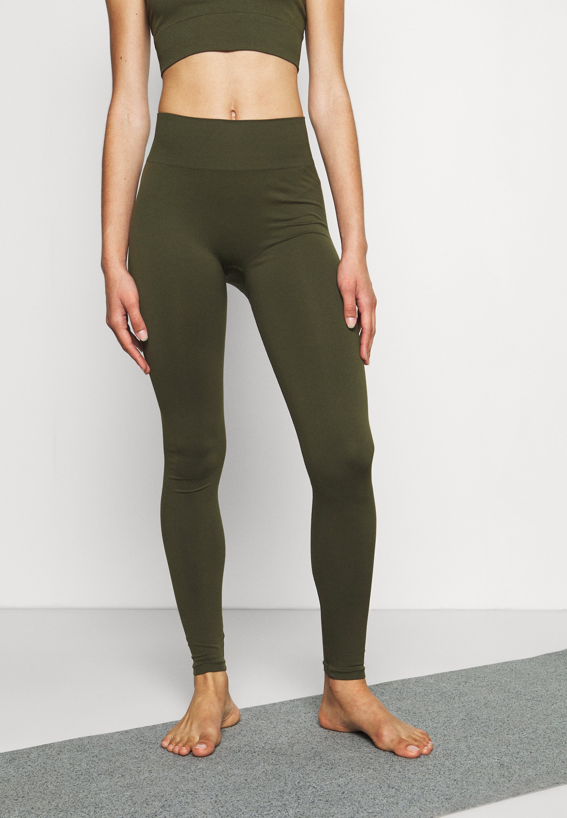 Arket Yoga Tights