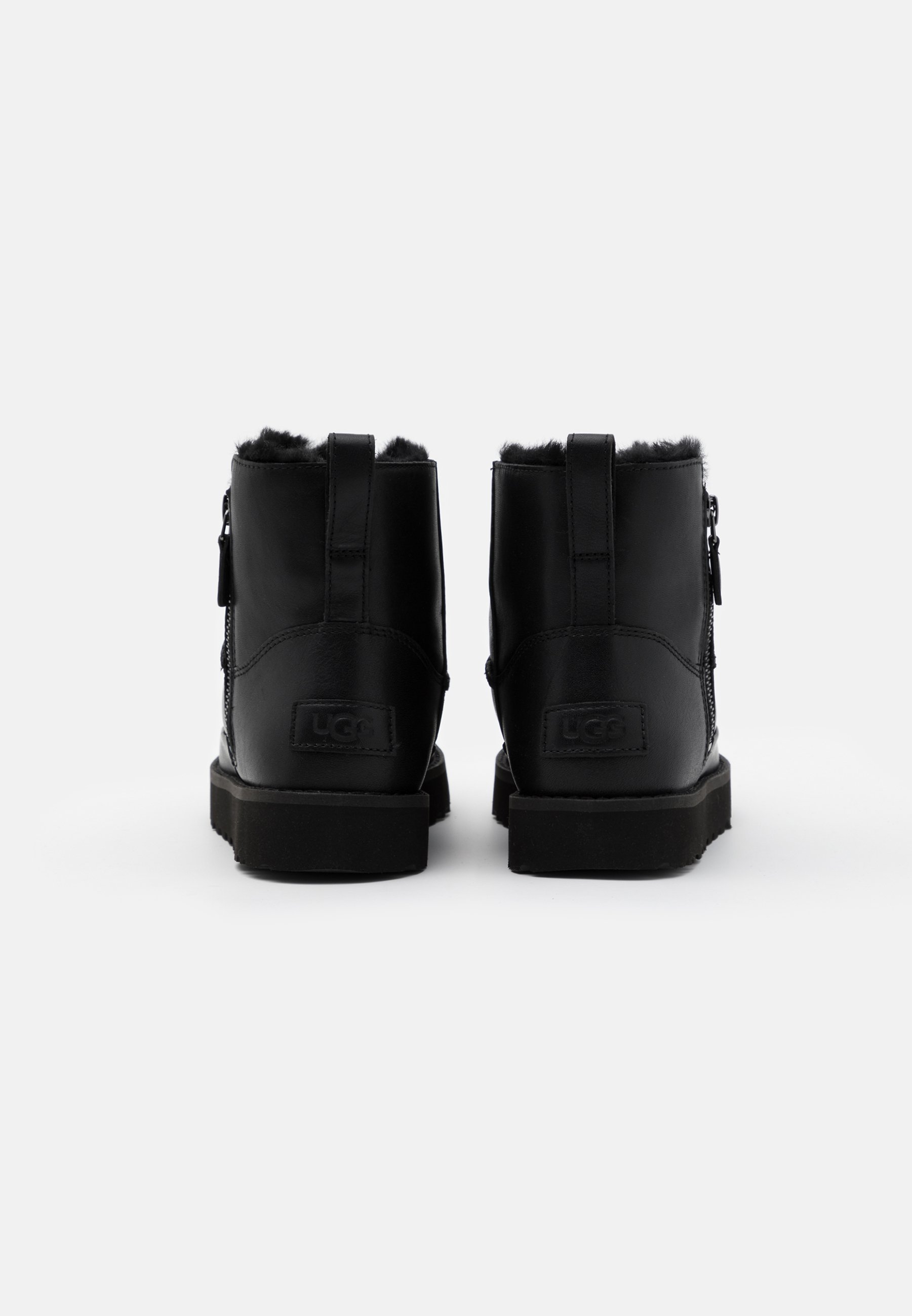 black low top uggs