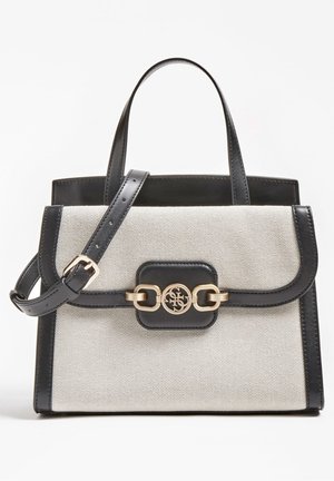 Beige Stoffhandtasche mit schwarzem Lederbesatz, oberen Griffen, verstellbarem Schulterriemen und goldfarbenem Logoverschluss an der vorderen Klappe.