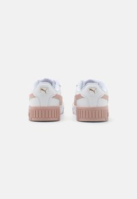 Puma CARINA 2.0 - Sportcipő - white/rose quartz/gold